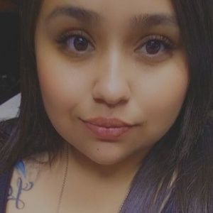 Meet your Posher, Alejandra